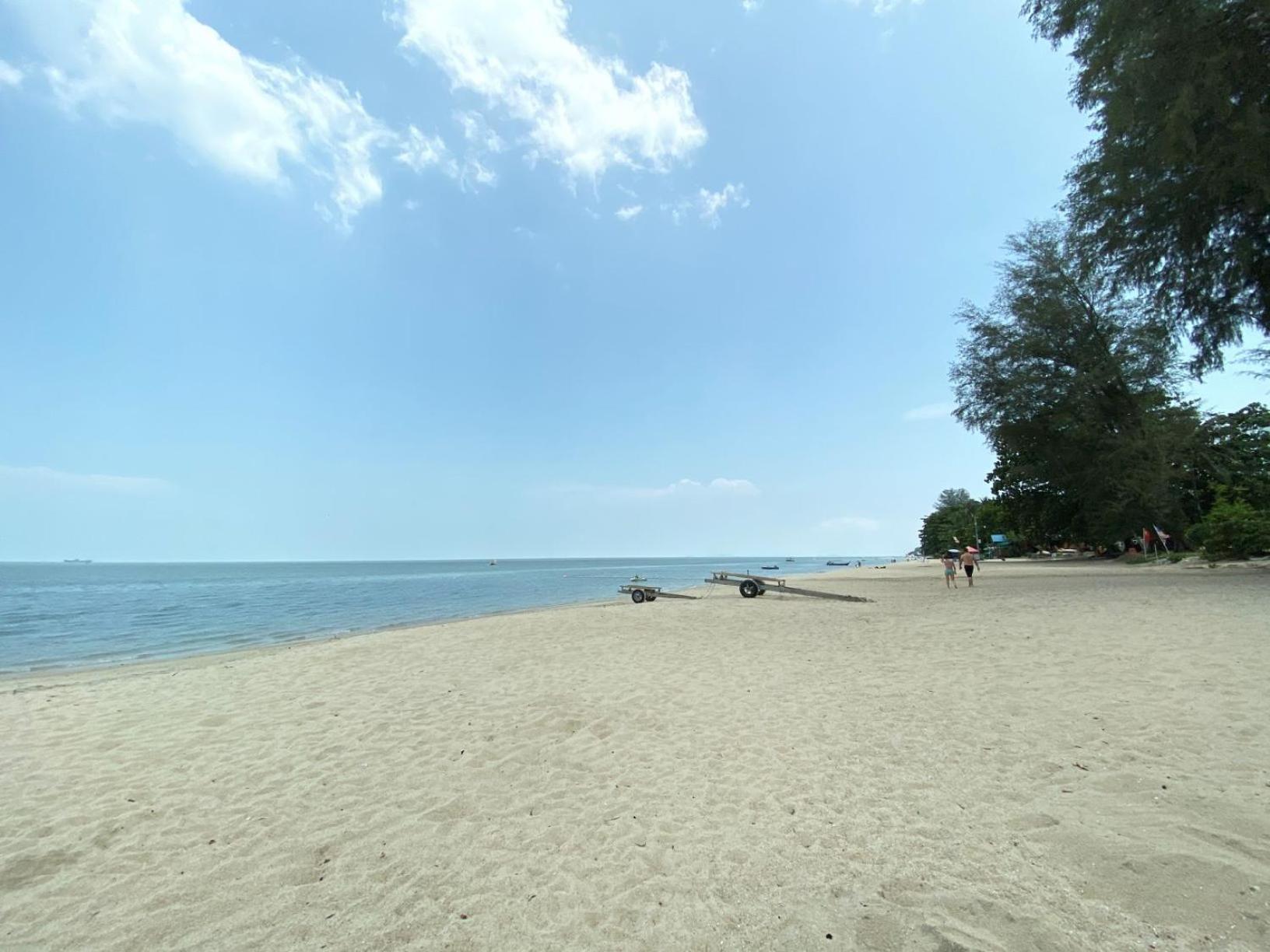By The Sea Cozy Beachfront Home 253 Batu Ferringhi Exterior foto